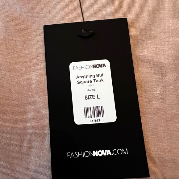 ✨FLASH SALE NWT Fashion Nova Anything But Square Tank - Picture 8 of 9
